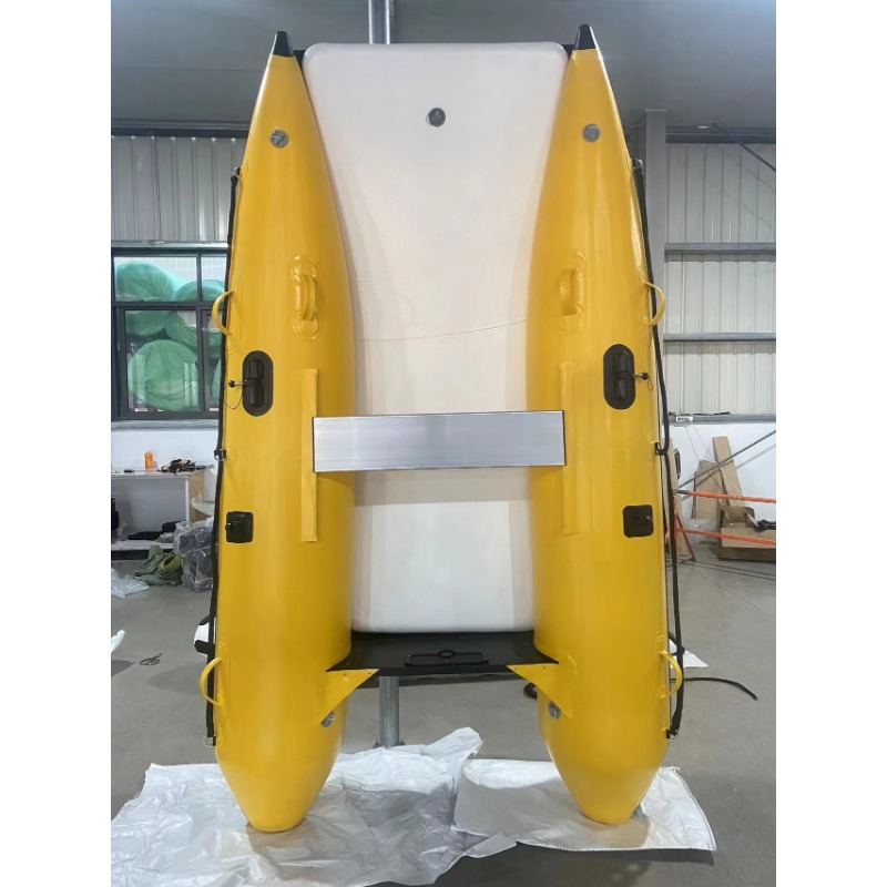 新型インフレータブルボート高速ラフティングサンダーキャット釣 - Fishing Boat Inflatable のレビューと価格